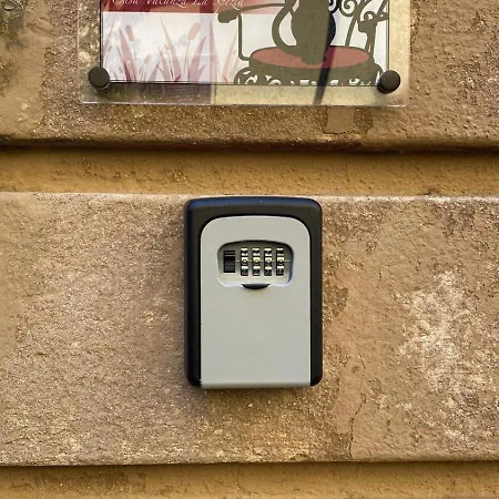 La Gatta - Al Centro Di Apartment *